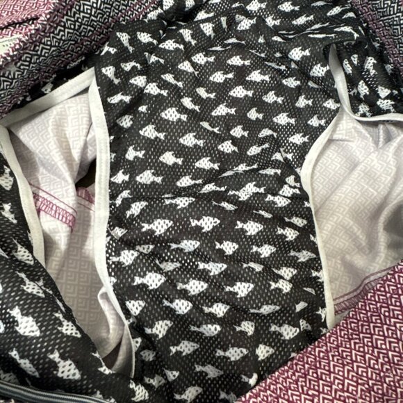 Ted Baker London Men's 7 = US 40 Basket Lined Swim Trunks Pink Geometric EUC - Picture 11 of 16